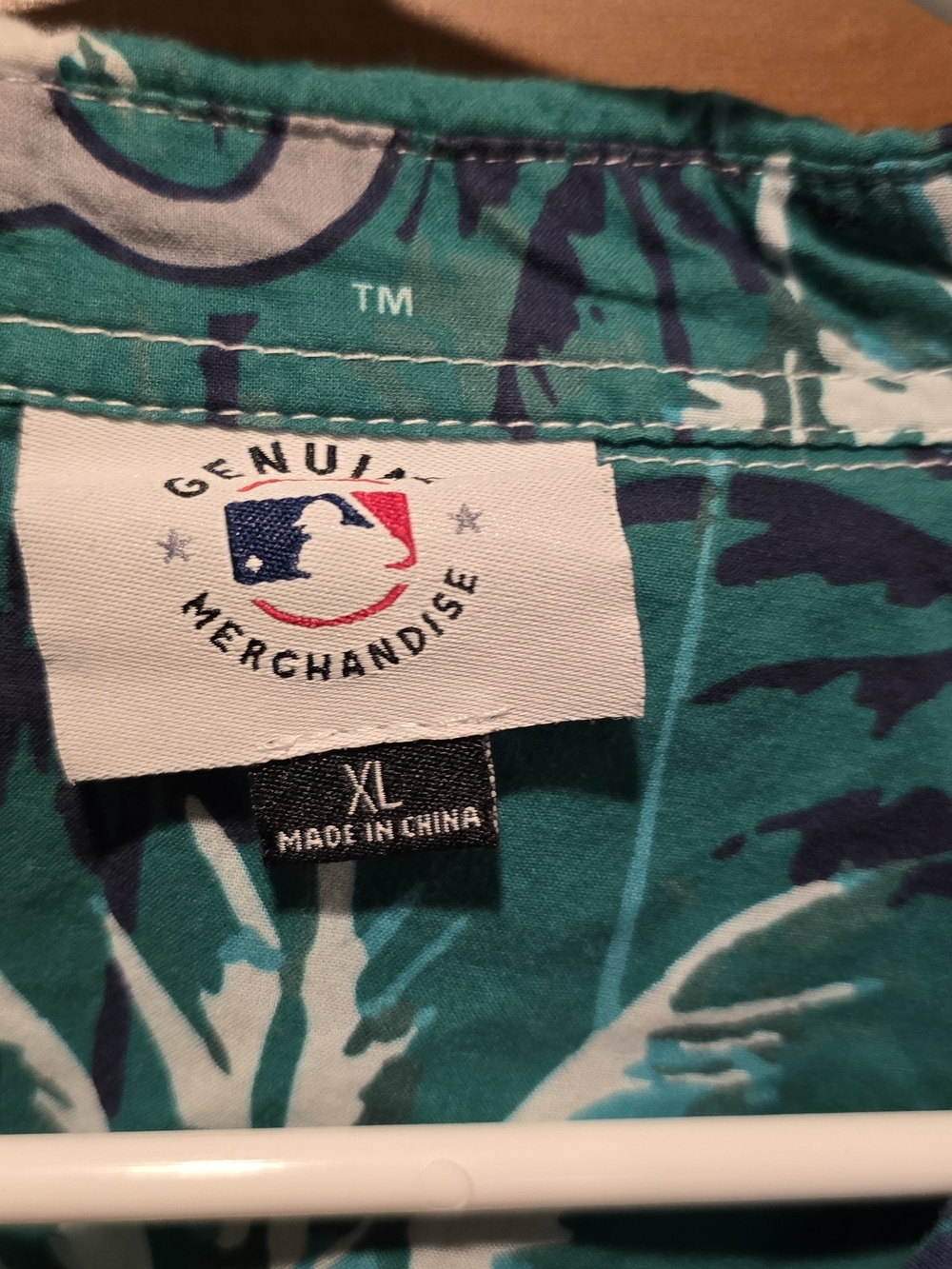 Seattle Mariners Hawaiian Palm Short Sleeve Button Up Shirt - Size XL - Picture 5 of 5